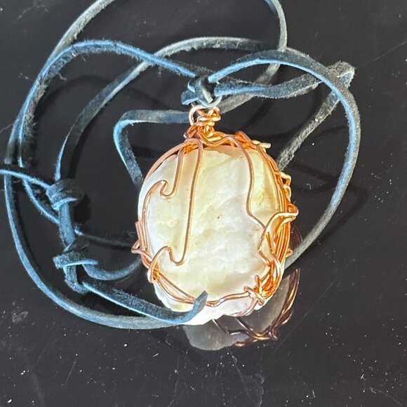 White Milky Quartz Healin Purification Copper Pendant Necklace Unisex Leather - Picture 4 of 7